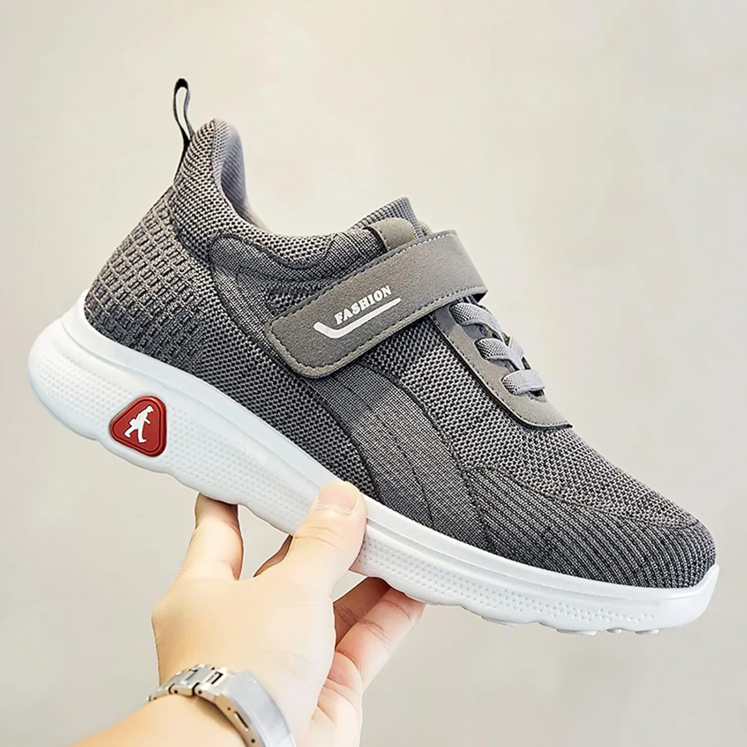 Fashion Summer and Men Fly Woven Mesh Breathable and Comfortable Slip On Mens Sneaker Boot Hiking Shoes