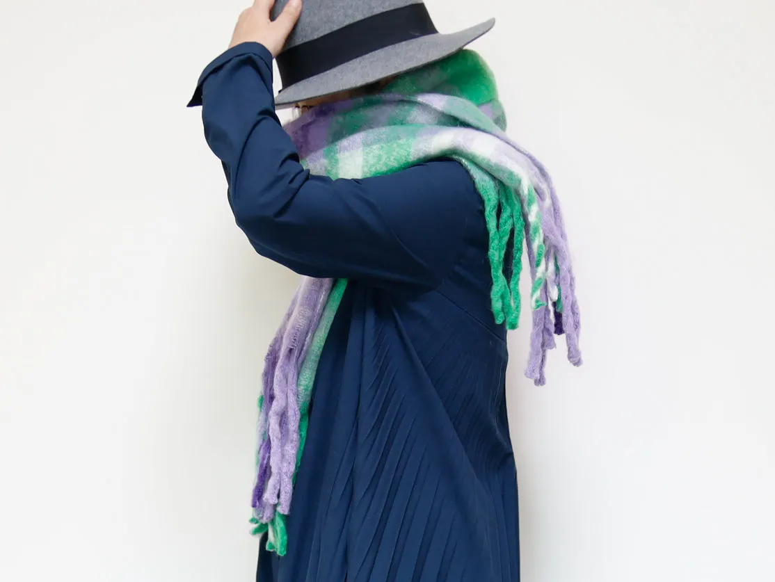 <A15P>  OVERSIZED Scarf