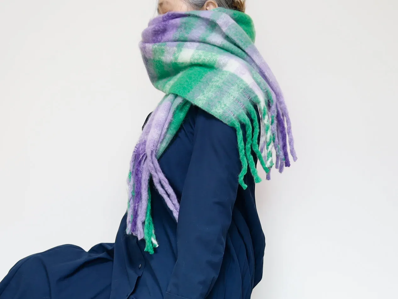 <A15P>  OVERSIZED Scarf
