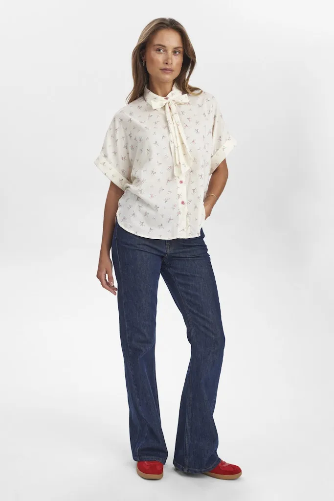 Luliana Short Sleeve Bow Shirt