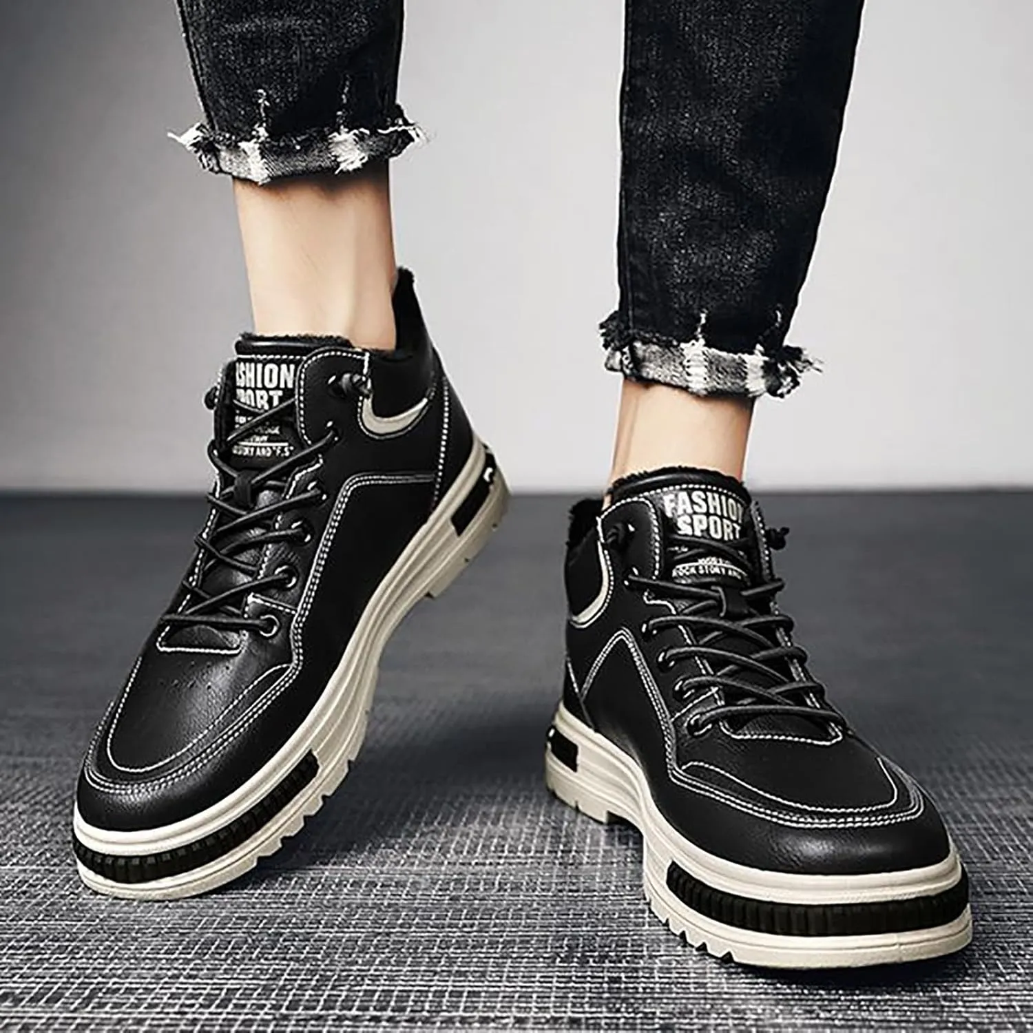 Men and Winter High Top Casual Shoes Plush and Thick Cotton Shoes New Versatile Trendy Sports Sneaker Insoles Men
