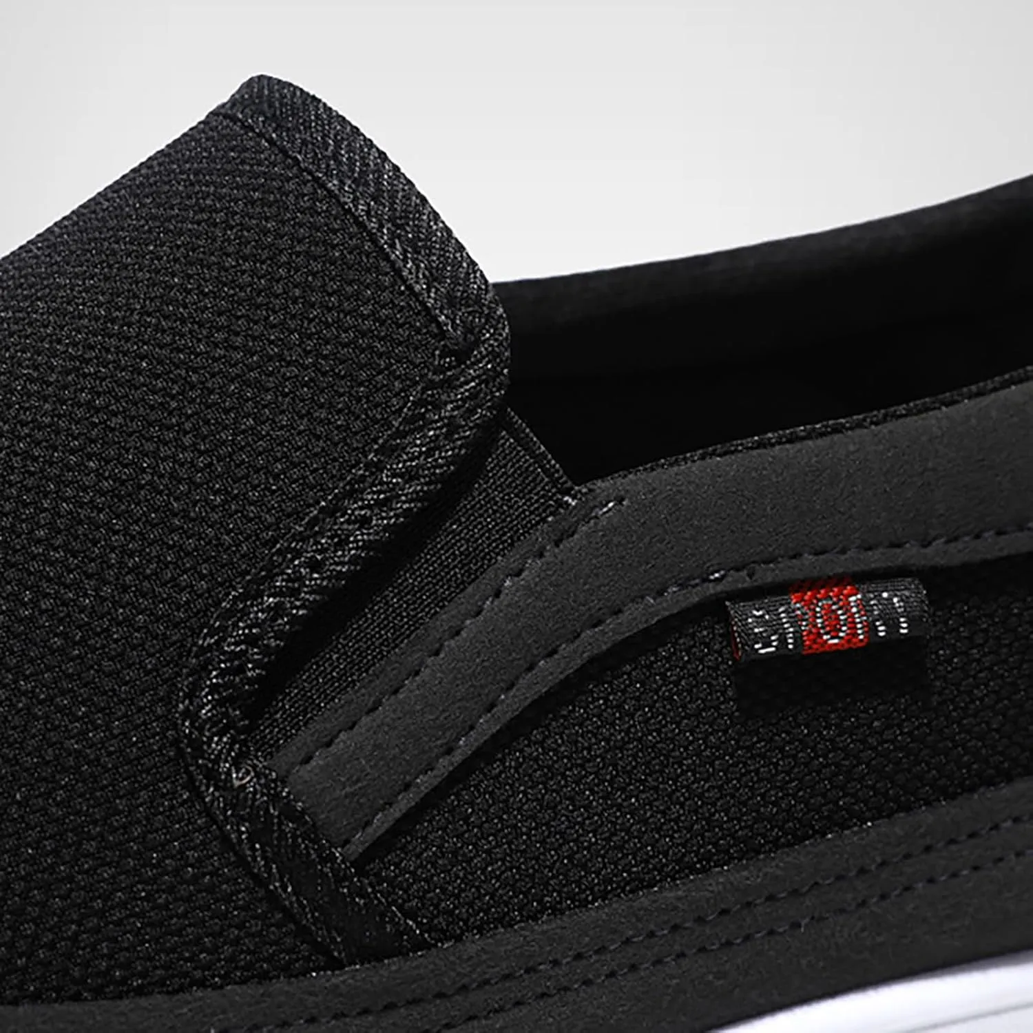 Men's Canvas Shoes Sports Casual Korean Version of The Trend of Fashion Breathable Slip On Casual Slip on Mens Shoes