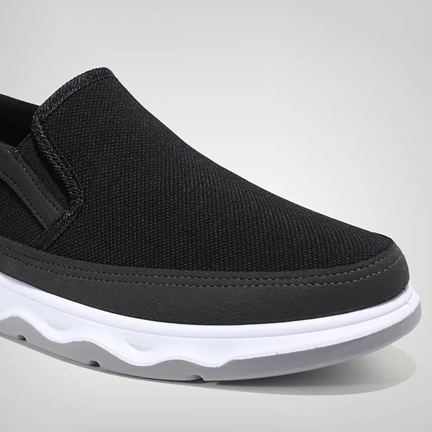 Men's Canvas Shoes Sports Casual Korean Version of The Trend of Fashion Breathable Slip On Casual Slip on Mens Shoes