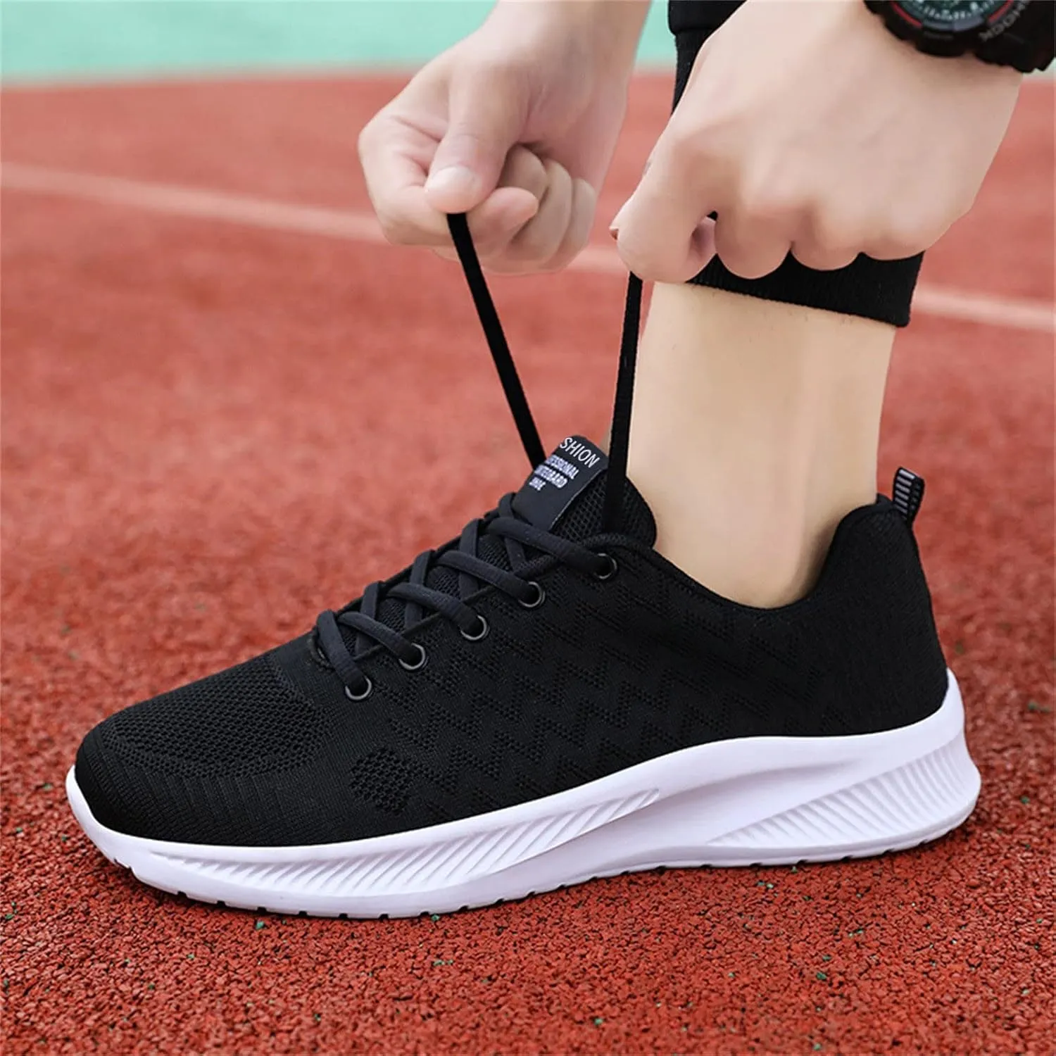 Men's Lightweight Non Slip Barefoot Shoes Casual Sneaker Mesh Breathable Walking Shoe Barefoot Minimalist Shoes