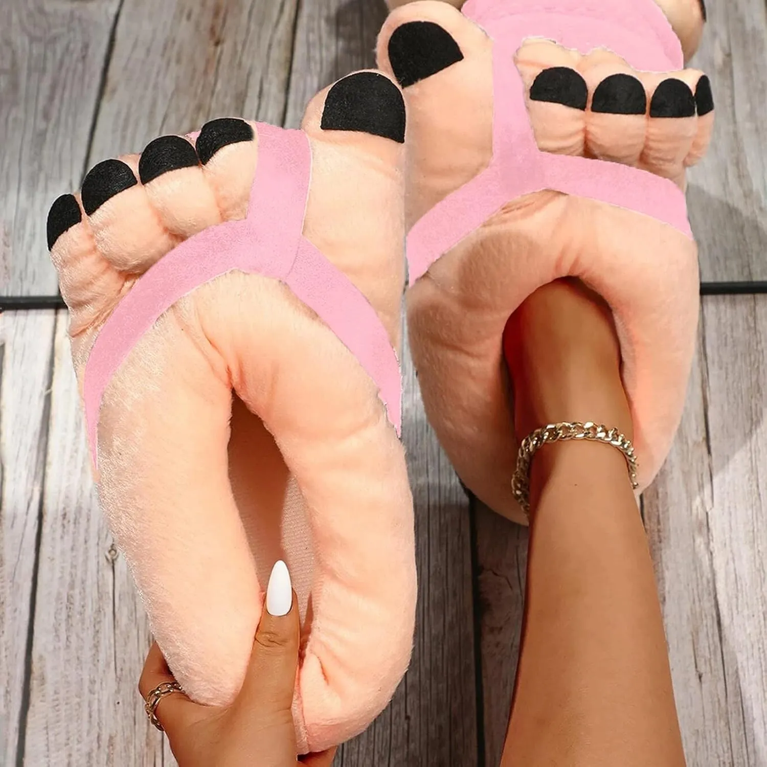 SBGMoSJ Women's Cozy Non Slip Grip Indoor House Slippers Mens Slippers for Winter Purple Fuzzy Slippers Cute House Slippers for Women Memory Foam Outdoor Christmas Lights Gifts for Wife 2023