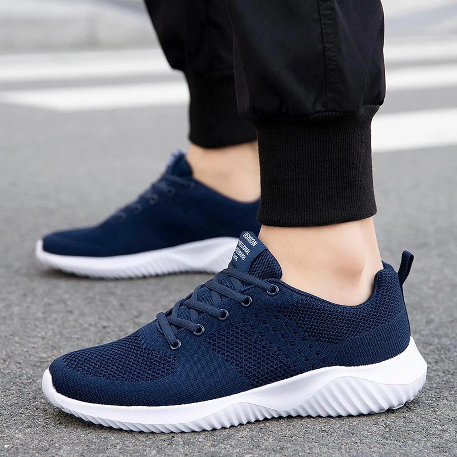 Soft Sport Shoes Bottom Breathable Men Fashion Casual Lace-Up Mesh Men's Sneaker