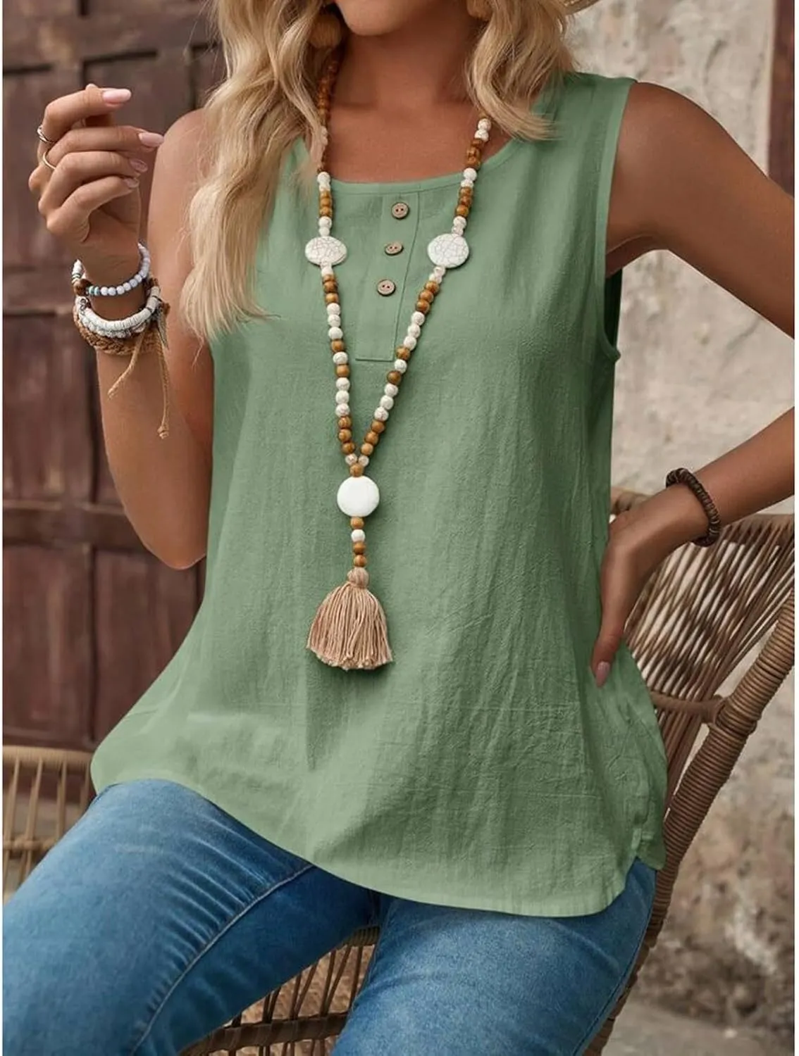 Women Cotton Linen Sleeveless Tank Tops Round Neck Gauze Shirt Casual Solid Color Loose Fit Comfy T-Shirt Blouse Vest