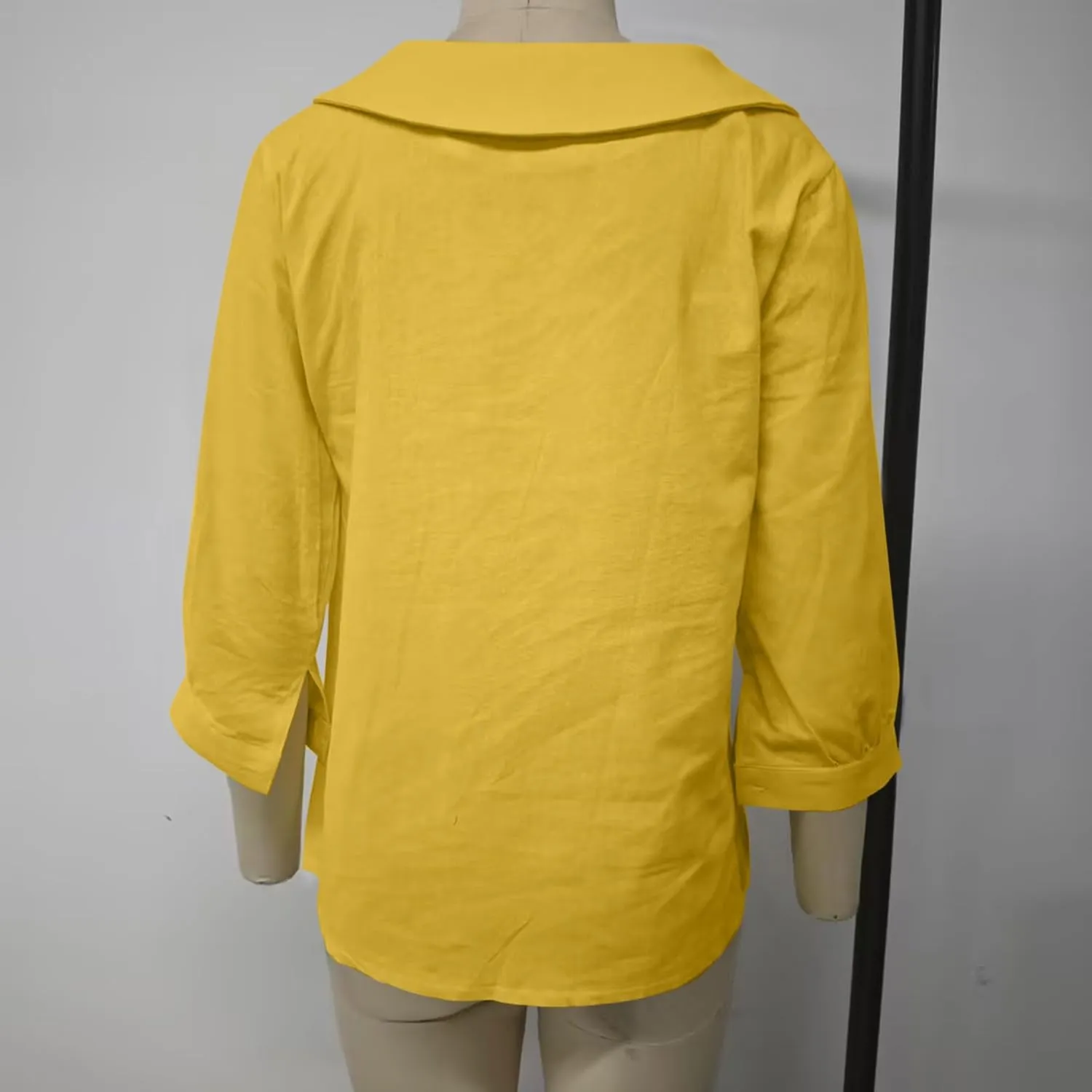 Womens 3/4 Sleeve Tops Button Down Crewneck Tunic Pullover Fashion Oversized Flowy Hem T-Shirts Cotton Linen Tees