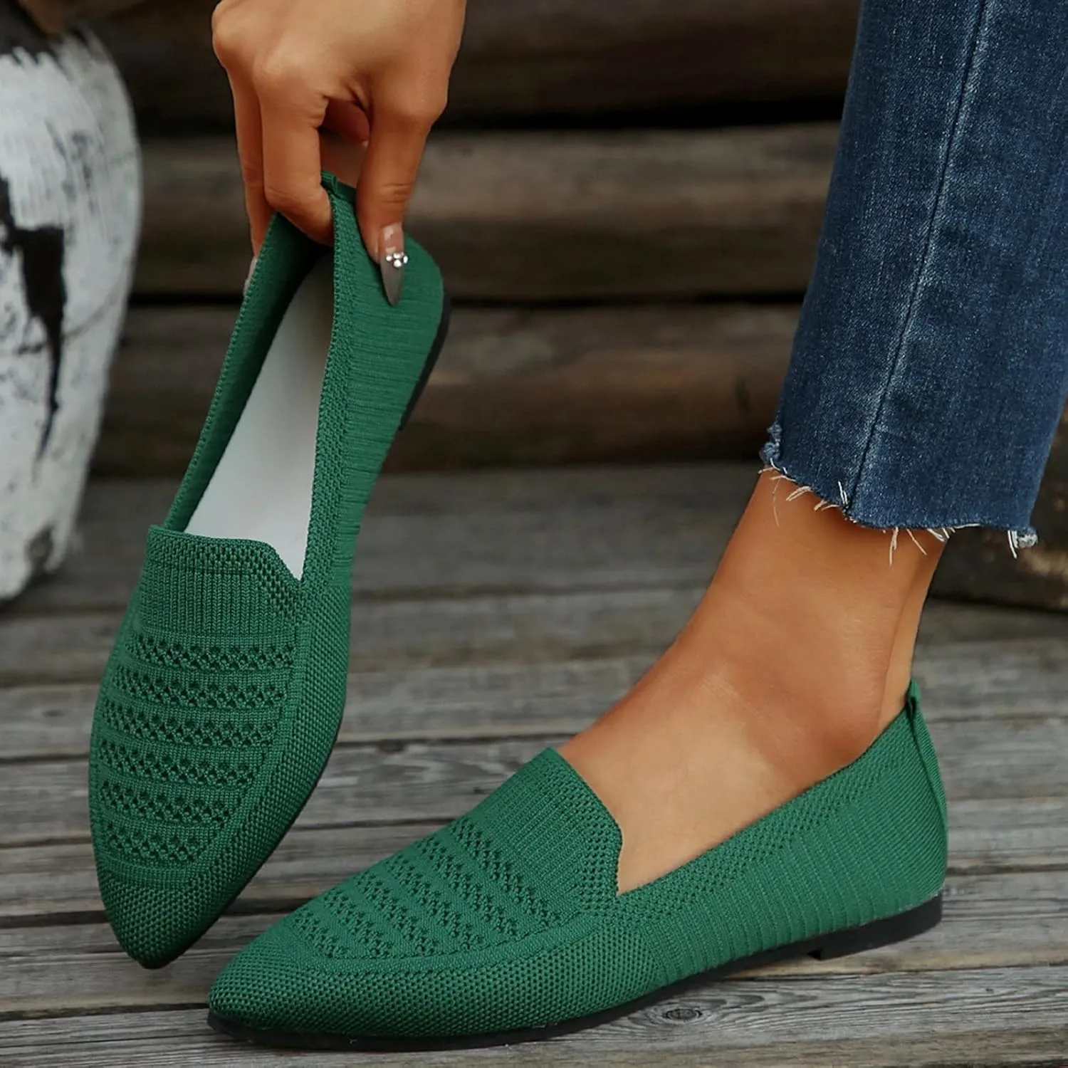 Women's Casual Flat Shoes Summer Slip On Work Shoes Soft Wide Width Dress Sneakers Comfortable Mesh Breathable Sneakers