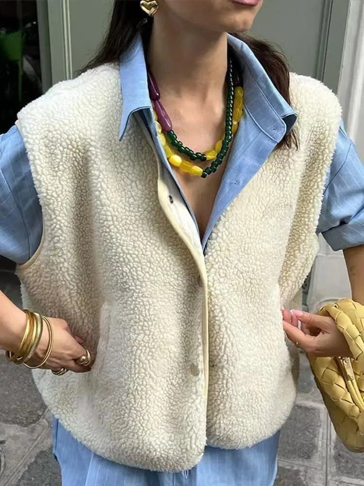 Womens Fuzzy Fleece Vest Casual Sleeveless Sherpa Jacket Warm Button Down Gilet Winter Outwear with Pockets