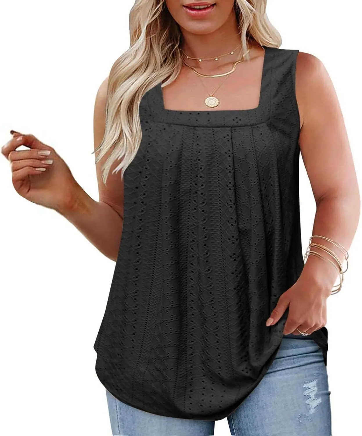 Womens Sleeveless Pleated Top Square Neck Tops for Plus Size Summer Vacation Tops Going Out Tops Fashion Trendy Tops