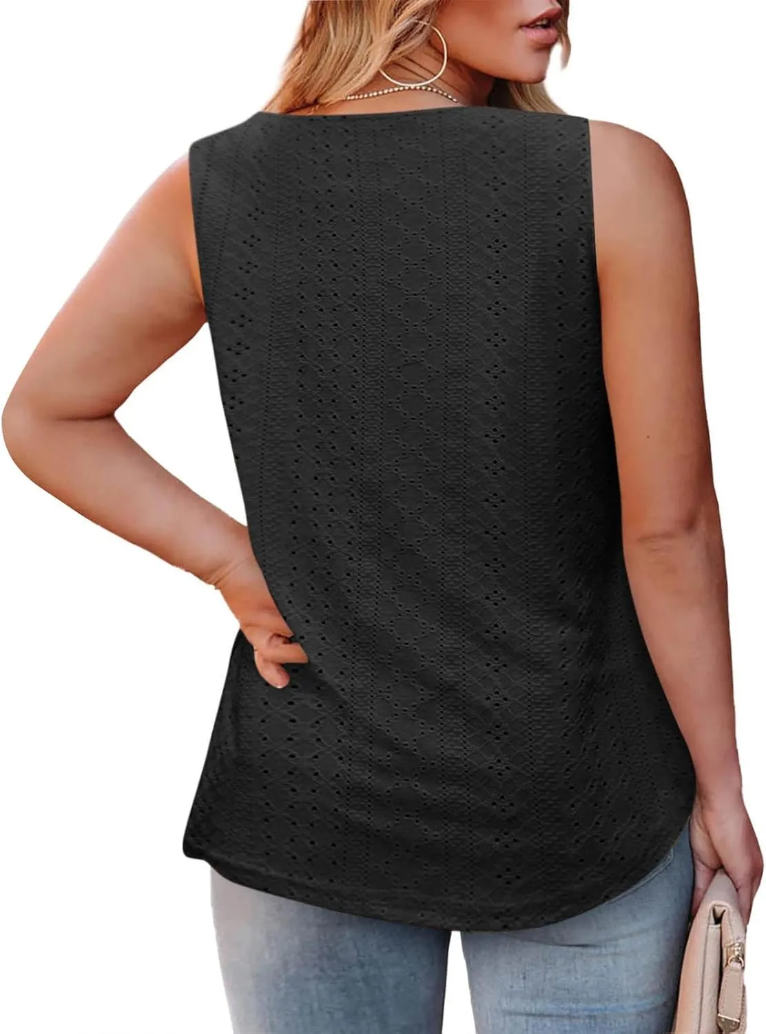Womens Sleeveless Pleated Top Square Neck Tops for Plus Size Summer Vacation Tops Going Out Tops Fashion Trendy Tops