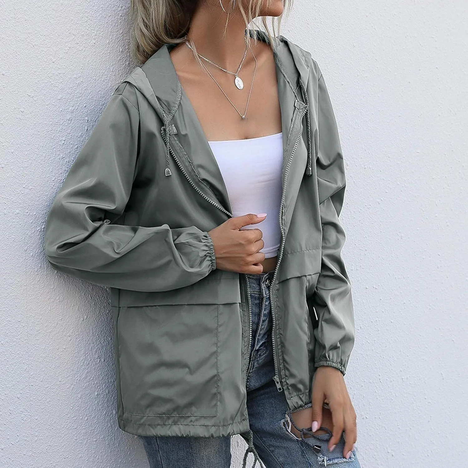 Women's Waterproof Raincoat Lightweight Rain Jacket Hooded Adjustable Windbreaker Rain Coats with Pocket for Outdoor